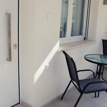 Saan Luxury Living Apartment Nea Kallikrateia Exterior photo